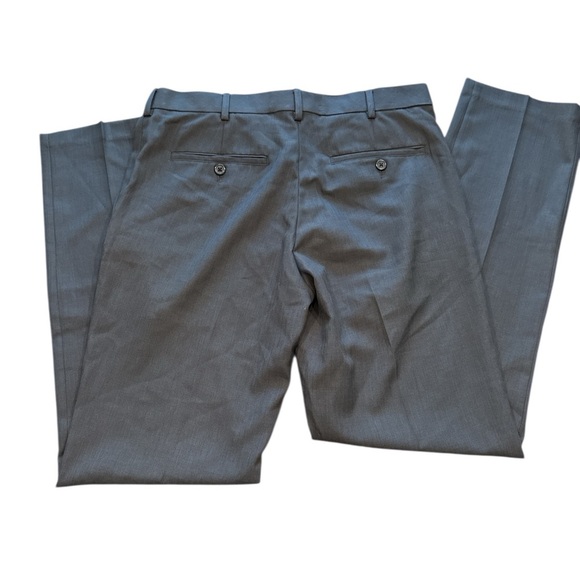Van Heusen Gray Dress Pants - Picture 6 of 6